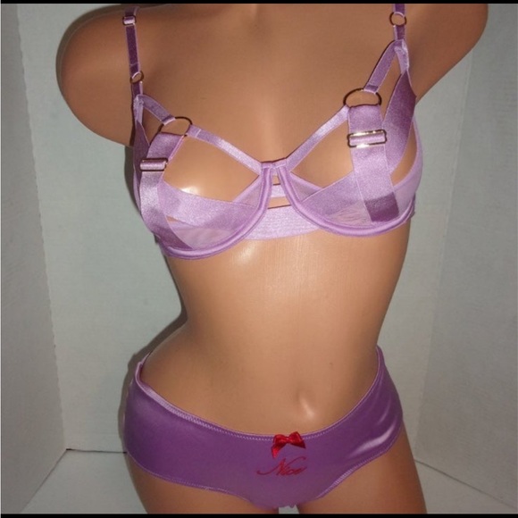 34C Victoria’s Secret unlined Balconet Strappy Bra & Cheeky Panty(M - Picture 2 of 4